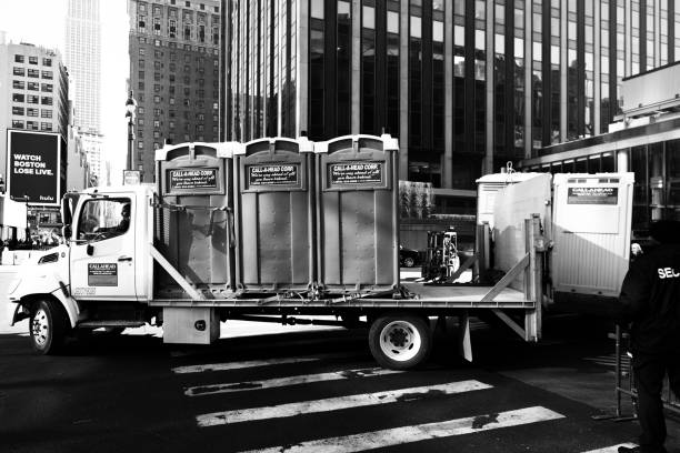 Best Porta potty delivery and setup  in Waikoloa Village, HI